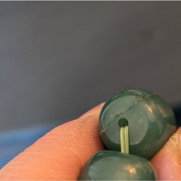 Icy Cold Green Stone Bead Stretch Bracelet - Picture 5 of 10